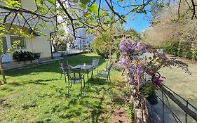 Villa Tamara With Garden And River View - Free Private Parking - Garage